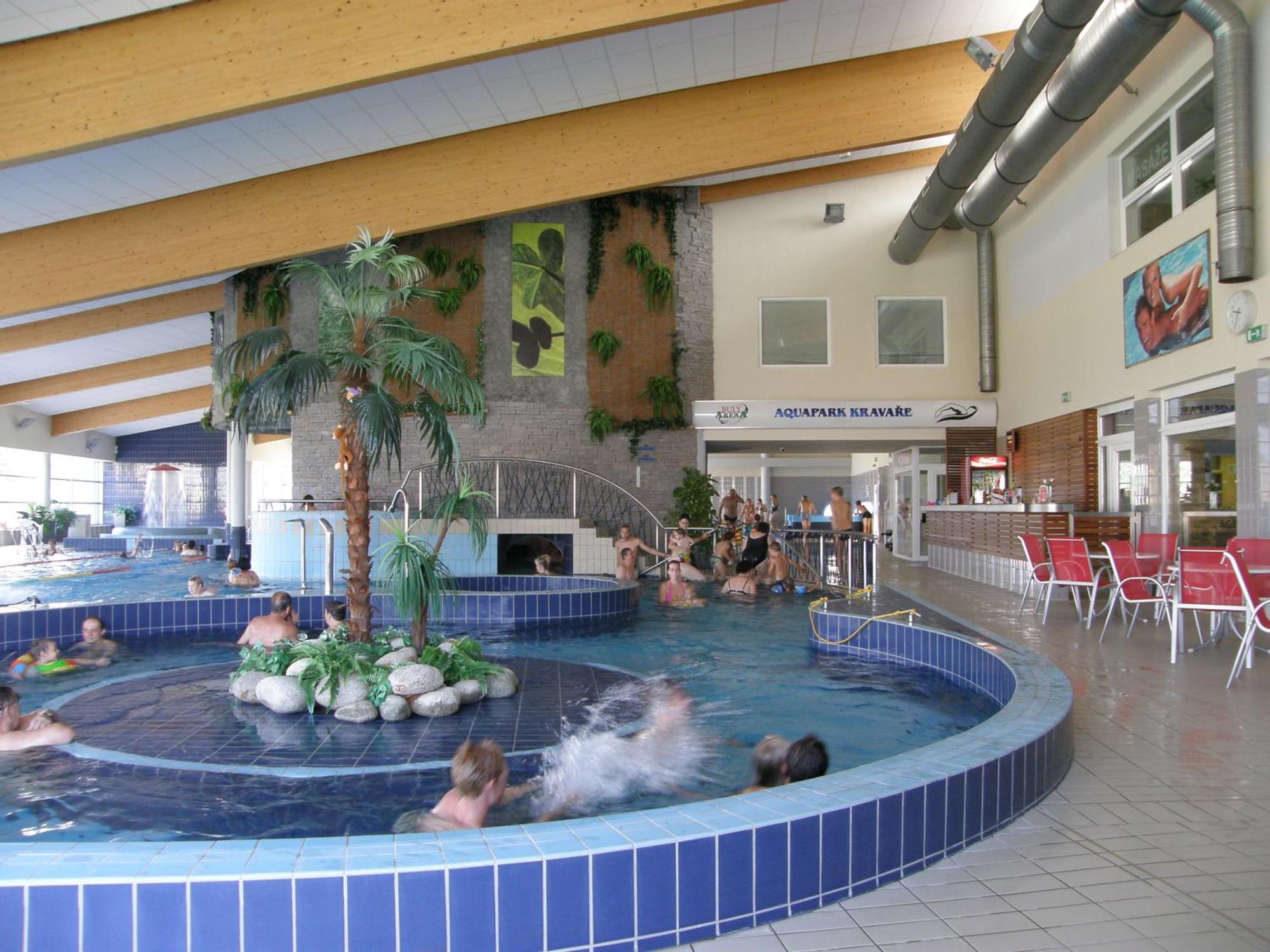 Hotel Buly Aréna à Kravaře Extérieur photo