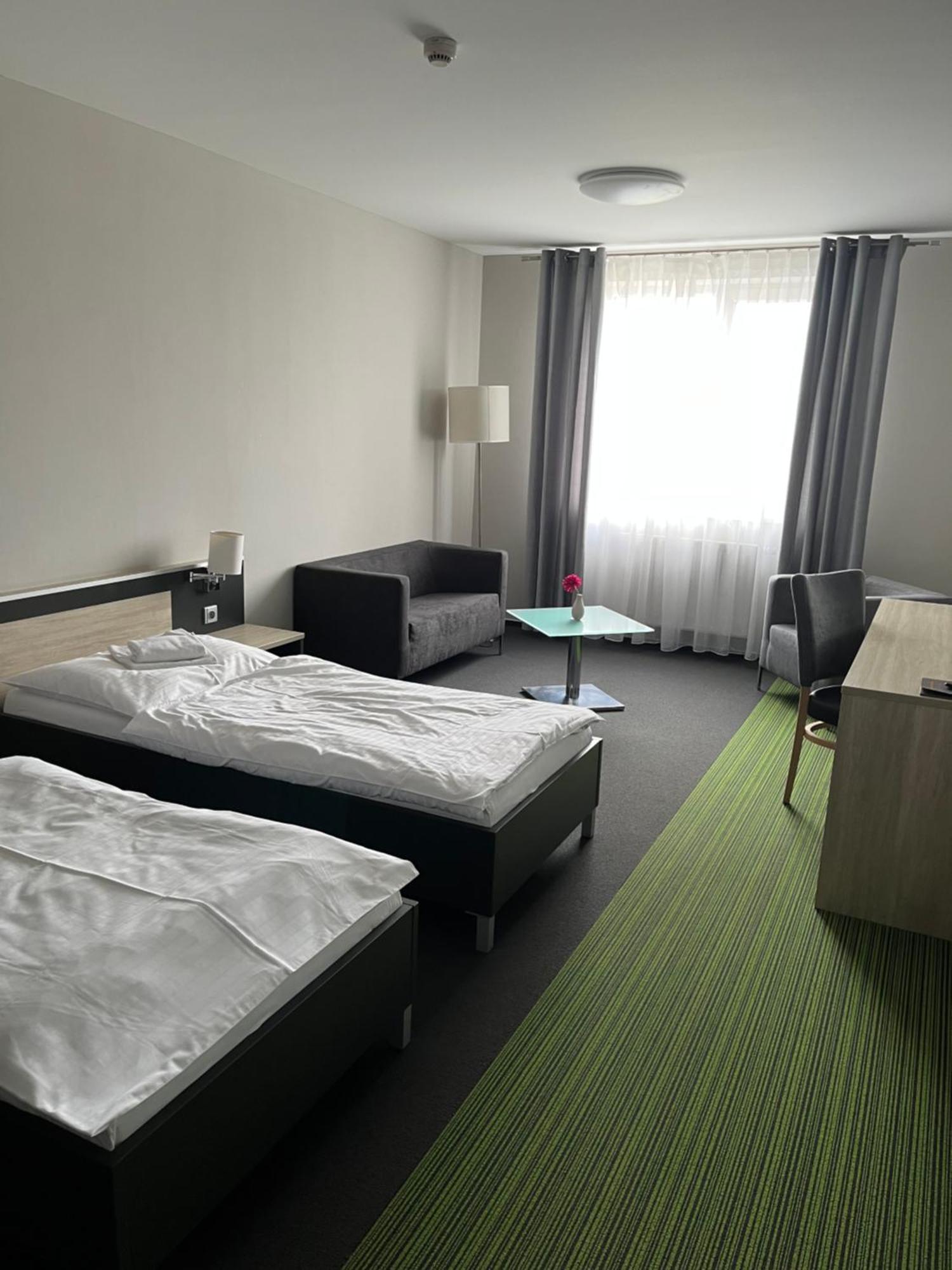 Hotel Buly Aréna à Kravaře Extérieur photo